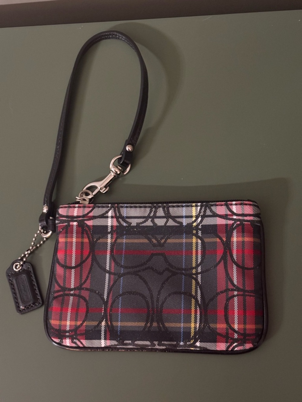 Coach Signature C Poppy Red Black Tartan Plaid Wristlet Glitter Patent Trim EUC